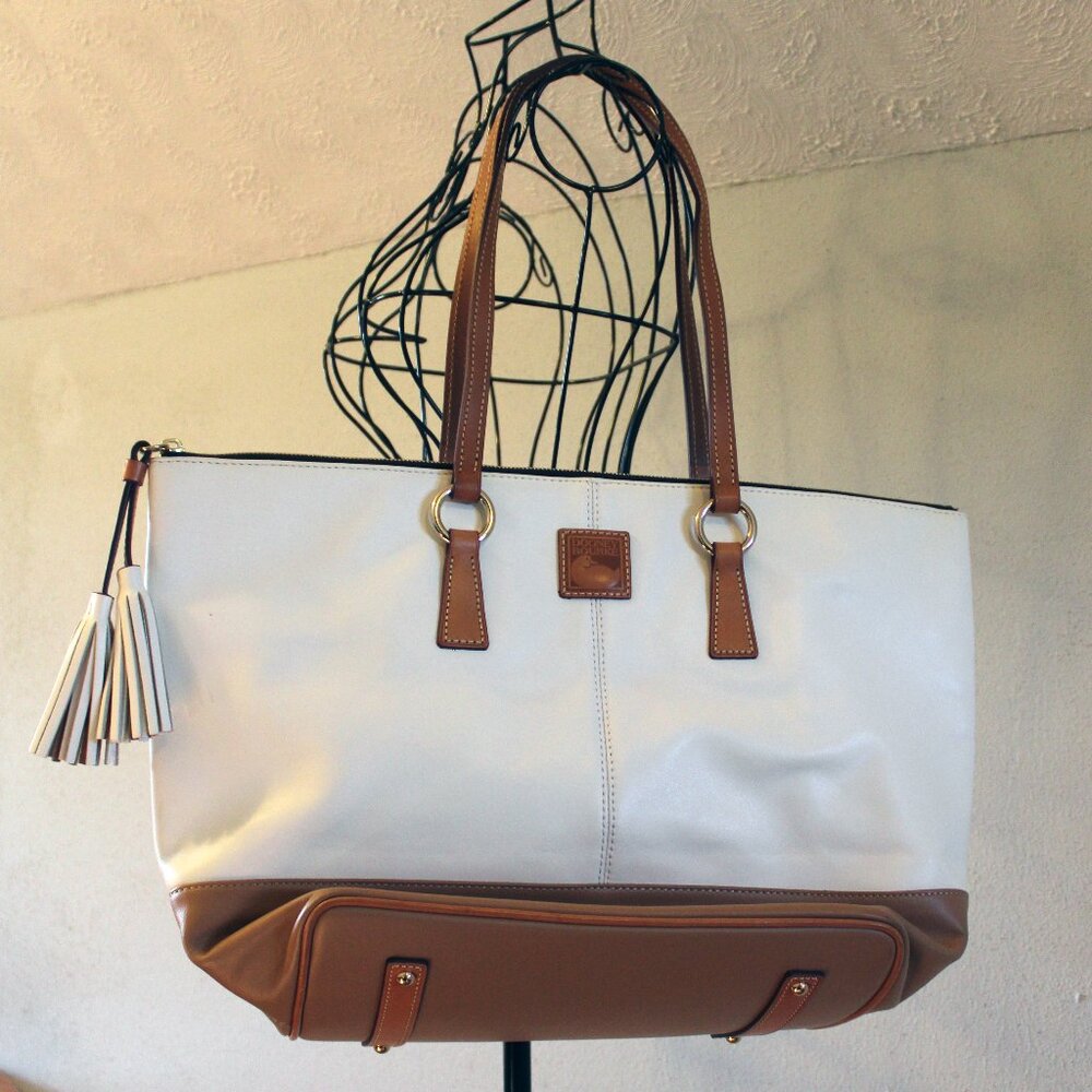 DOONEY & BOURKE Large White and Tan Smooth Leather Tote